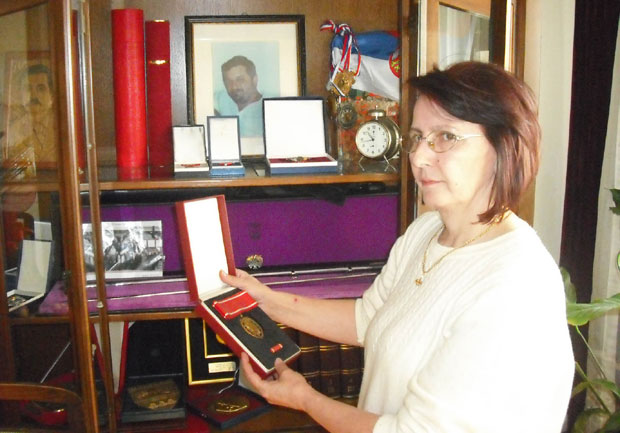 СКАНДАЛОЗАН ПОТЕЗ ЗАГРЕБА: Хрватима Тепић смета и мртав!